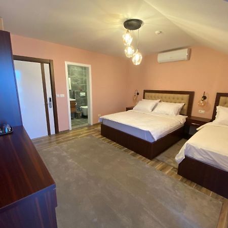 Hotel Kolonja'S Debar Ngoại thất bức ảnh