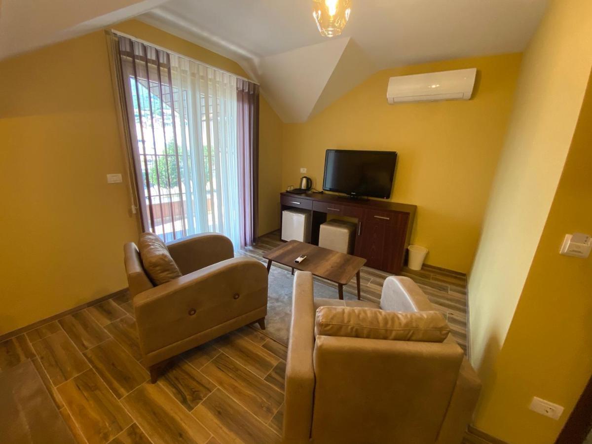 Hotel Kolonja'S Debar Ngoại thất bức ảnh